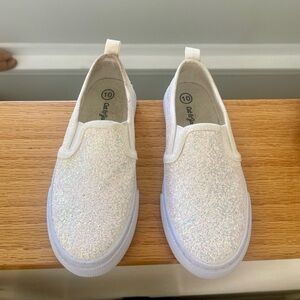 Kids sparkly slip on shoe size 10